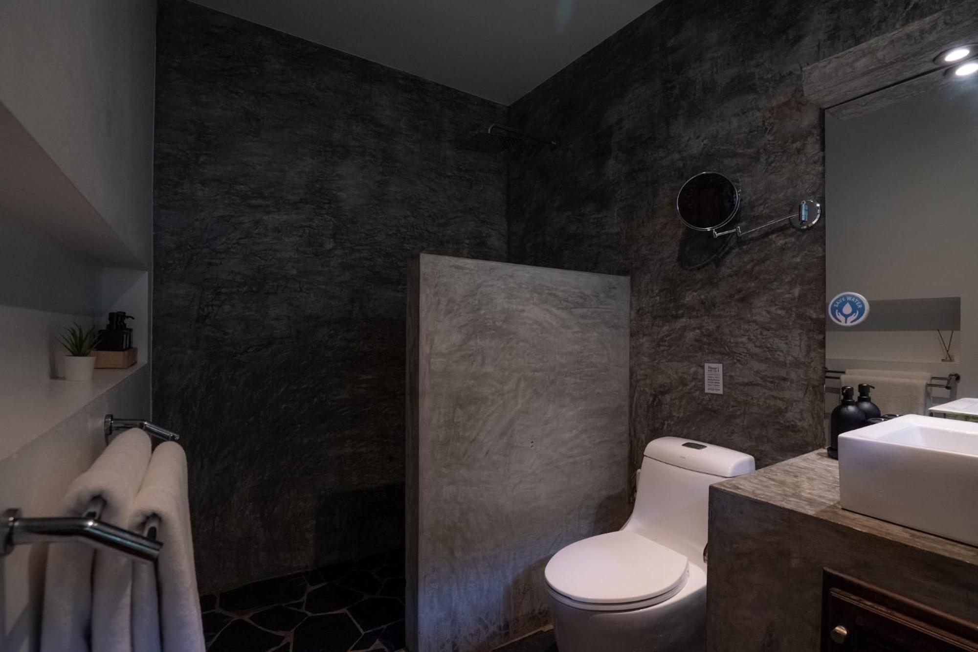 Lunar Villas Koh Tao - Luxury Private Pool Villas Εξωτερικό φωτογραφία